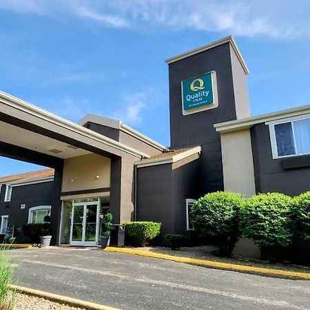 Quality Inn Brunswick Cleveland South Bagian luar foto