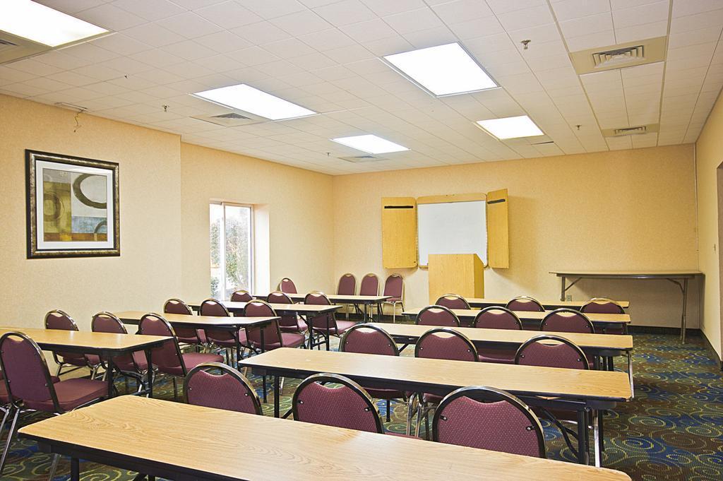 Quality Inn Brunswick Cleveland South Bagian luar foto